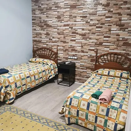 Centro De Baracaldo, Parcela De Garaje Gratis דירה ברקלדו